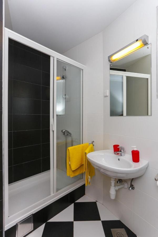 Apartments Sisic Dubrovnik Ngoại thất bức ảnh
