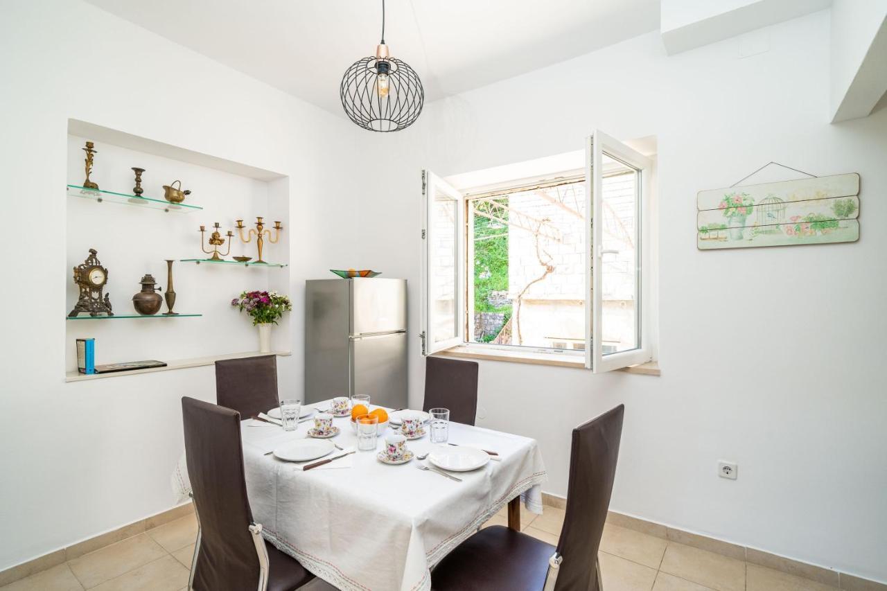 Apartments Sisic Dubrovnik Ngoại thất bức ảnh